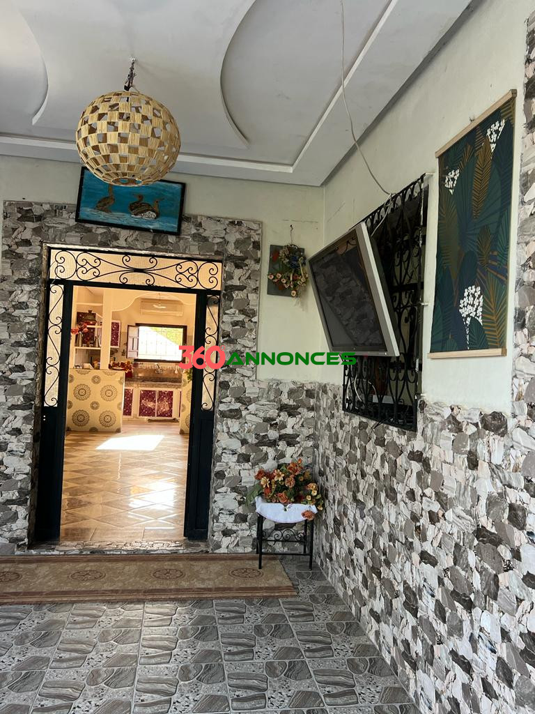 Photo 8