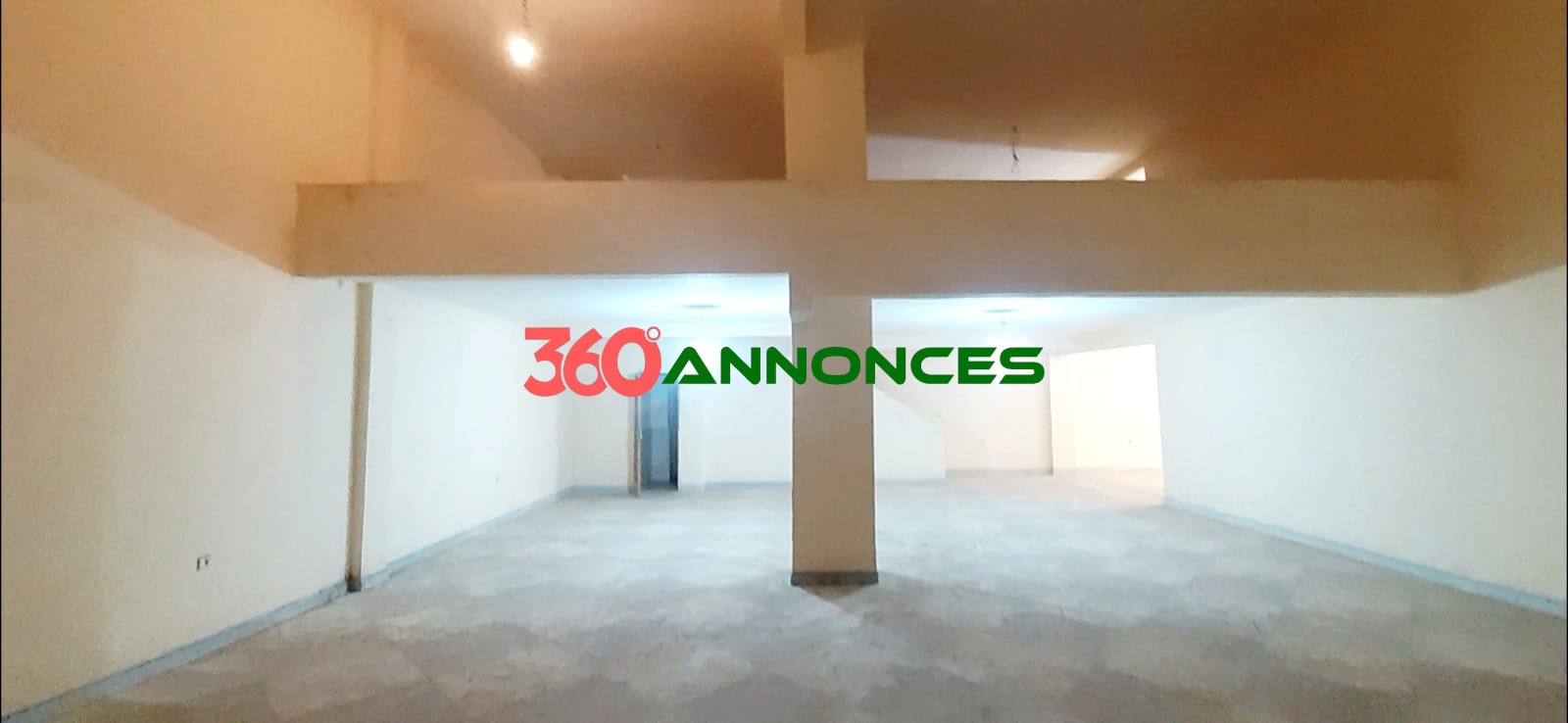 Magasin Commercial à Casablanca - Quartier Chrifa (Aïn Chock) — photo 3