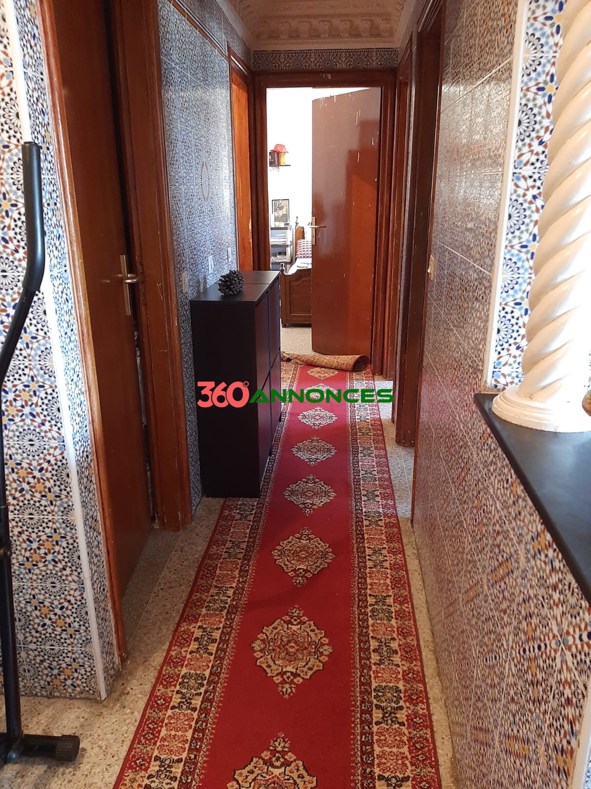 Photo 8