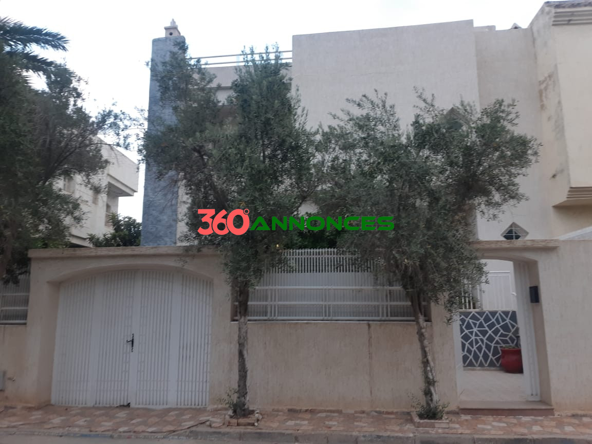 Villa de 322 m² à Vendre – Route d’Imouzzer, Fès 🏡 - photo 17