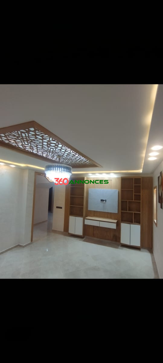 🏢 À Vendre : Appartement avec Garage Commercial à Mehdia, Kénitra - 900 000 MAD 🏢 - photo 5