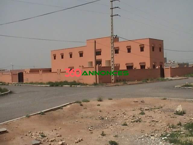 🏢 Projet Touristique ou Industriel à Vendre - Zone Économique de Tameslouht, Marrakech - 10 000 000 MAD 🏢 — photo 2
