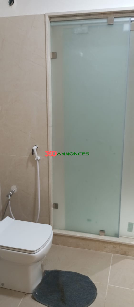 Appartement à Vendre - Bab El Had, Rabat 📍 Emplacement : Bab El Had, Rabat (3ème étage) - photo 16