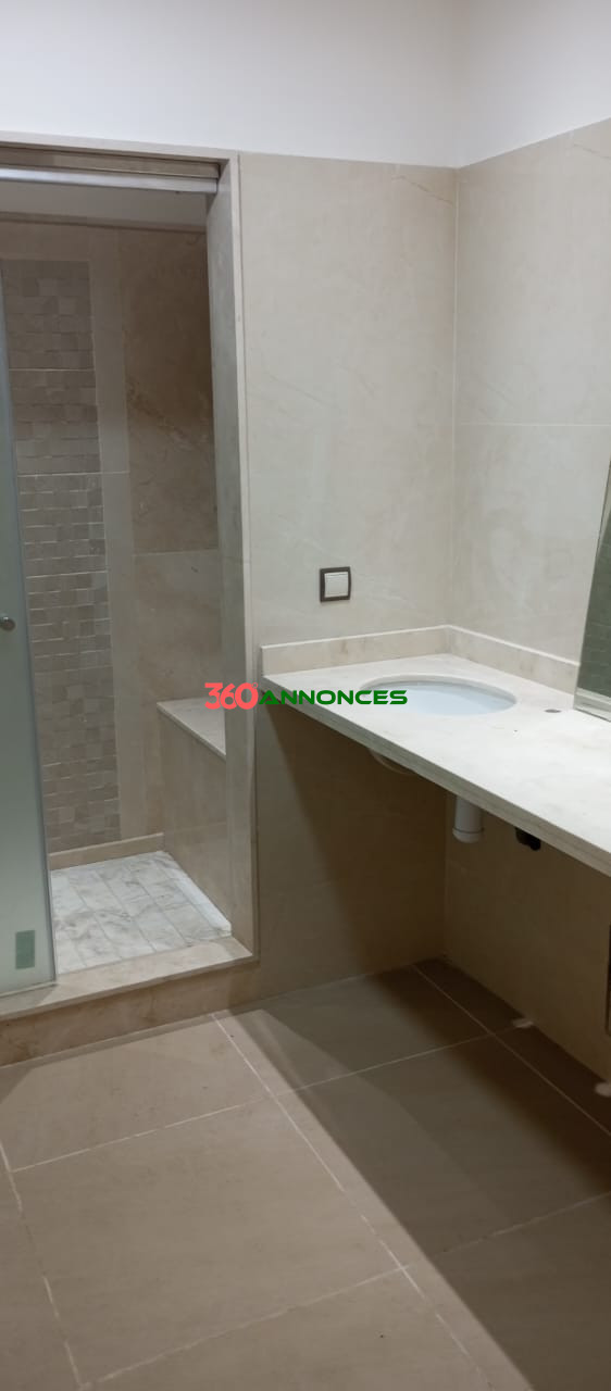 Appartement à Vendre - Bab El Had, Rabat 📍 Emplacement : Bab El Had, Rabat (3ème étage) - photo 17
