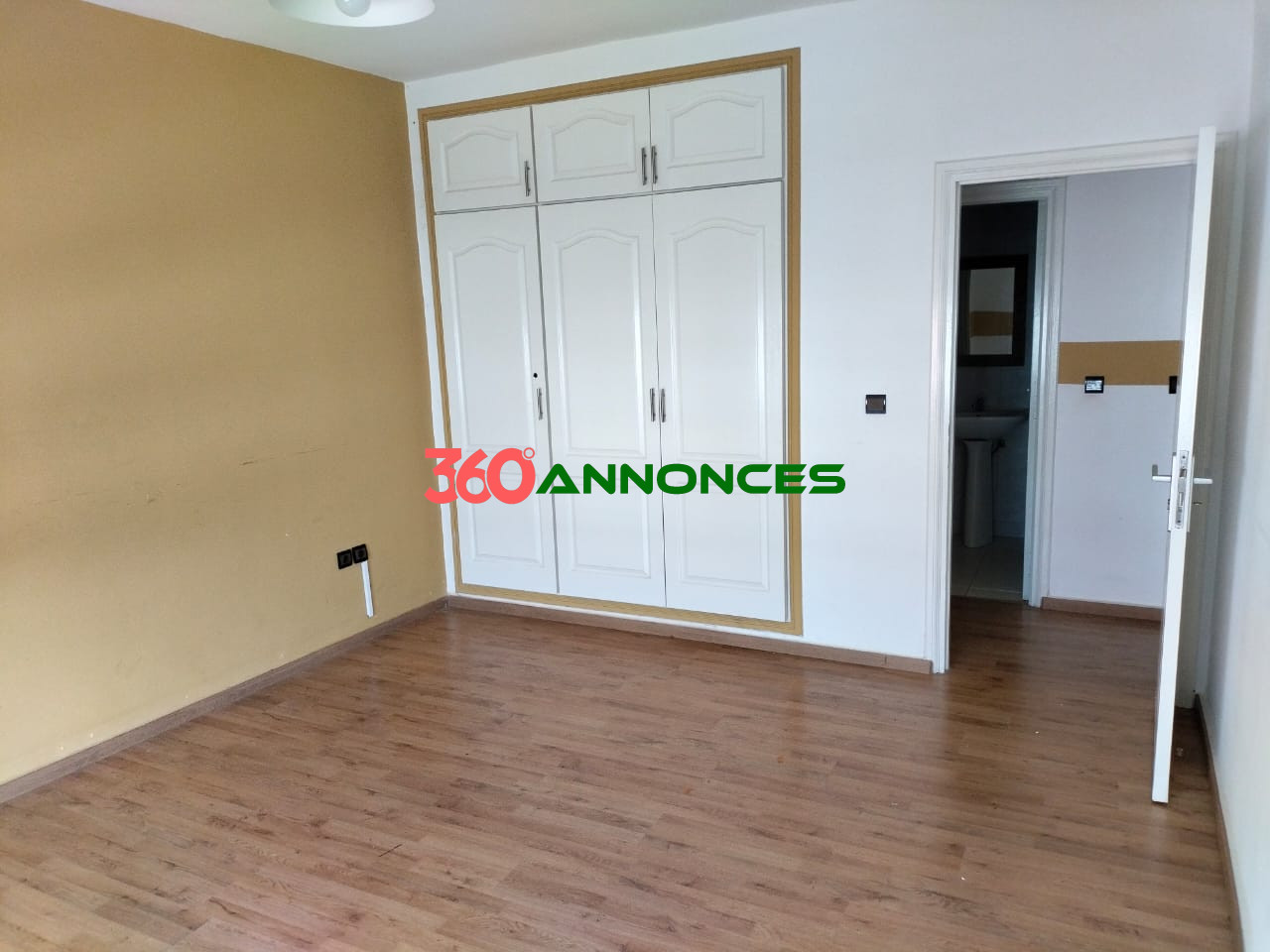 Bureau à louer à Agdal – Emplacement Idéal pour Professionnel - photo 2