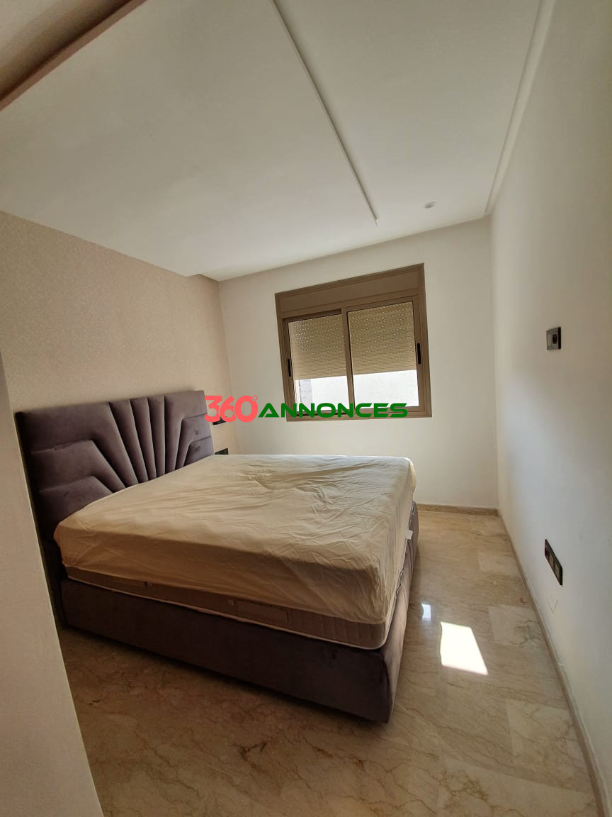 Charmant Appartement 74 m² avec Balcon 🌅 et Ascenseur 🛗 – Quartier Prisé - photo 2