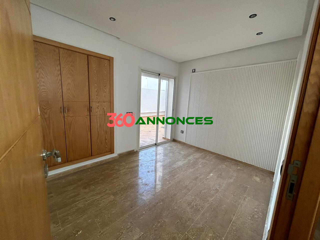 🏡 Appartement spacieux à vendre de 130 m² avec terrasse et garage 🌞🚗 - photo 5