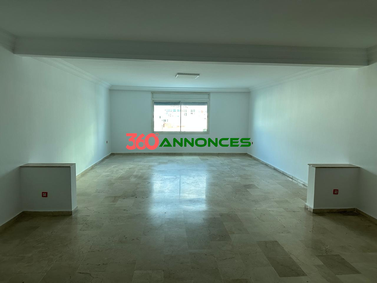 🏡 Appartement à louer – 195 m² avec garage et ascenseur à Hay Riad 🚗 - photo 13