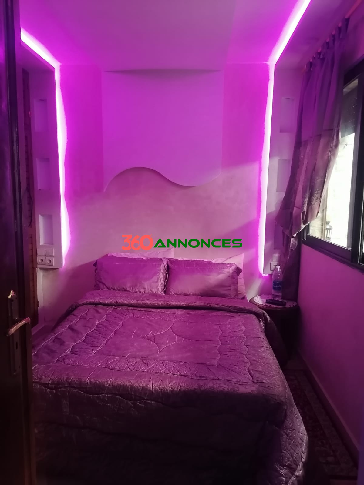 une villa a louer de 3 chambres , 3 salons, 3 salles de bain à Agdal