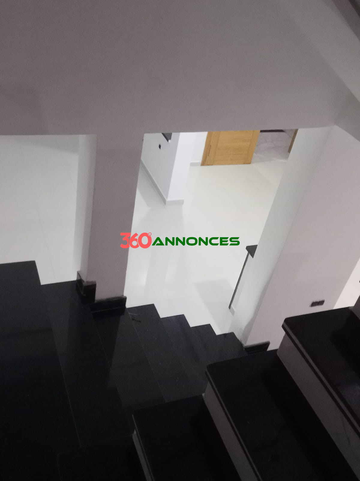 🏡 Villa À Vendre avec un Grand Terrain 300 m² - photo 26