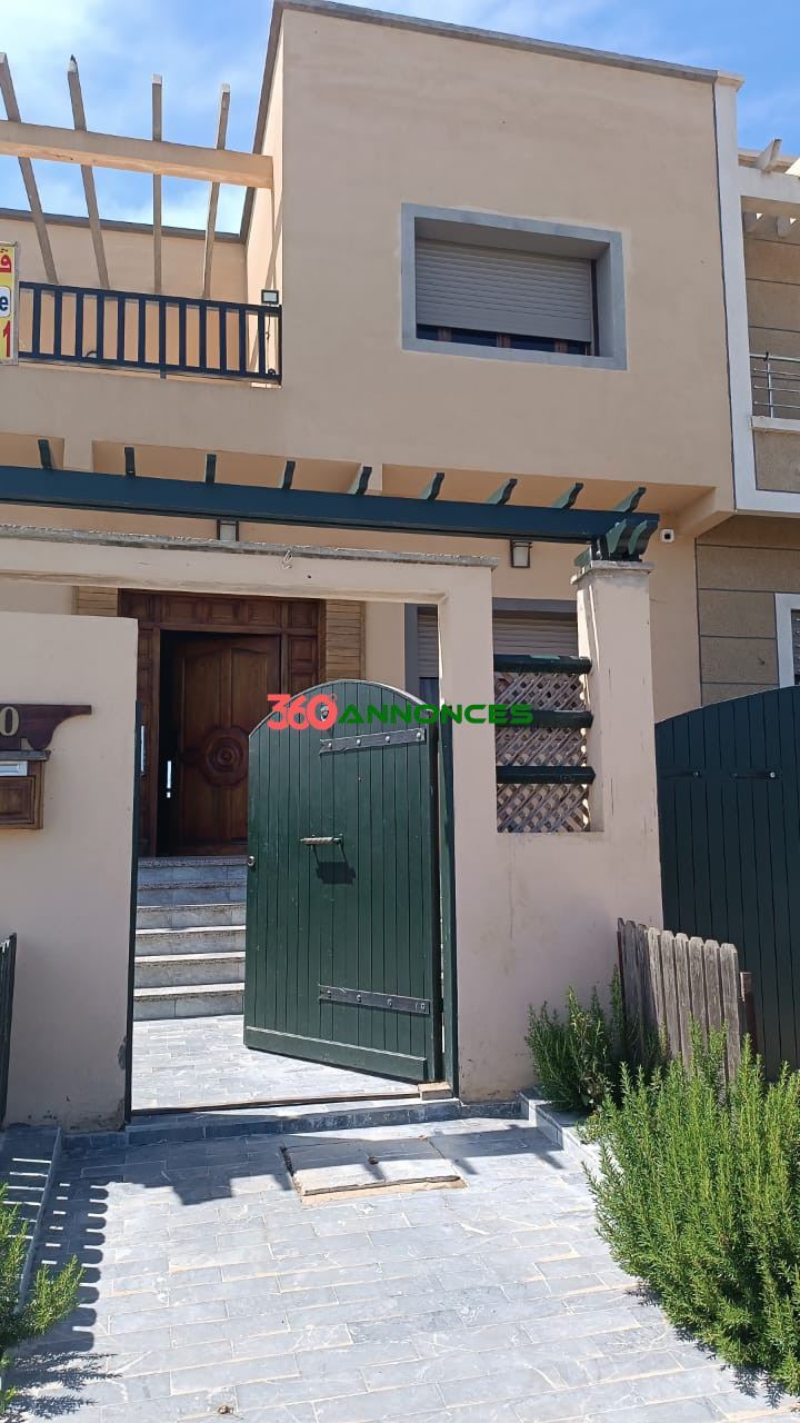 Villa à Vendre à Bouznika – 220 m2| 2 600 000 MAD — photo 2