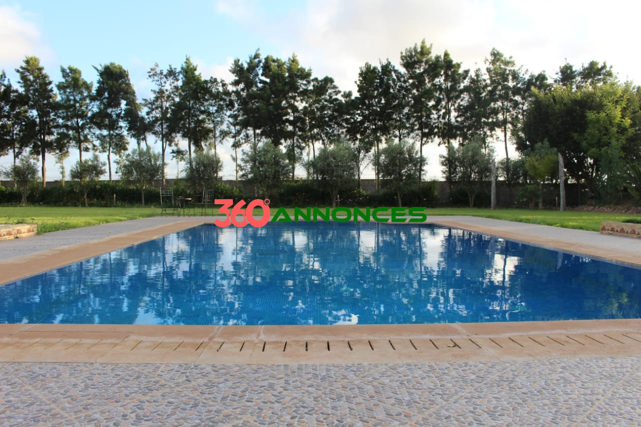 Superbe villa à vendre avec grand terrain à Bouznika - 18 920 m² - 32 164 000 MAD - photo 4