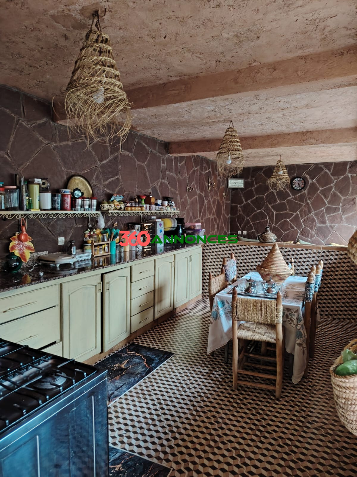 Villa / Maison d’hôte à vendre – Aghbalou Ourika - 389 m² - 1 600 000 MAD - photo 14