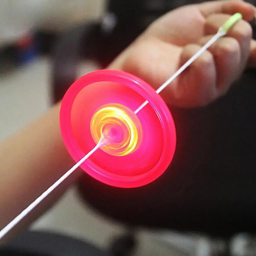 LED Flying Yoyo Spinner Toy – Pull String Light-Up Gyroscope Disc for Kids