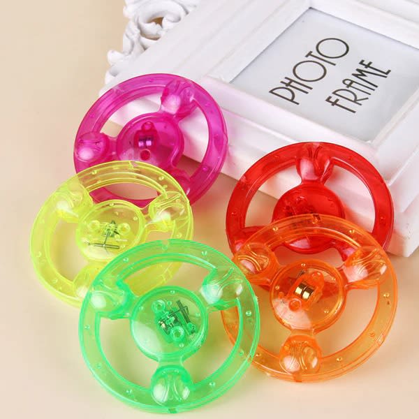 LED Flying Yoyo Spinner Toy – Pull String Light-Up Gyroscope Disc for Kids alternate view