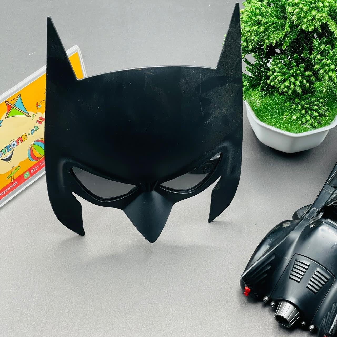 Batman Sunglasses for Kids – Superhero UV Protection Stylish Party & Costume Glasses | PapaToys