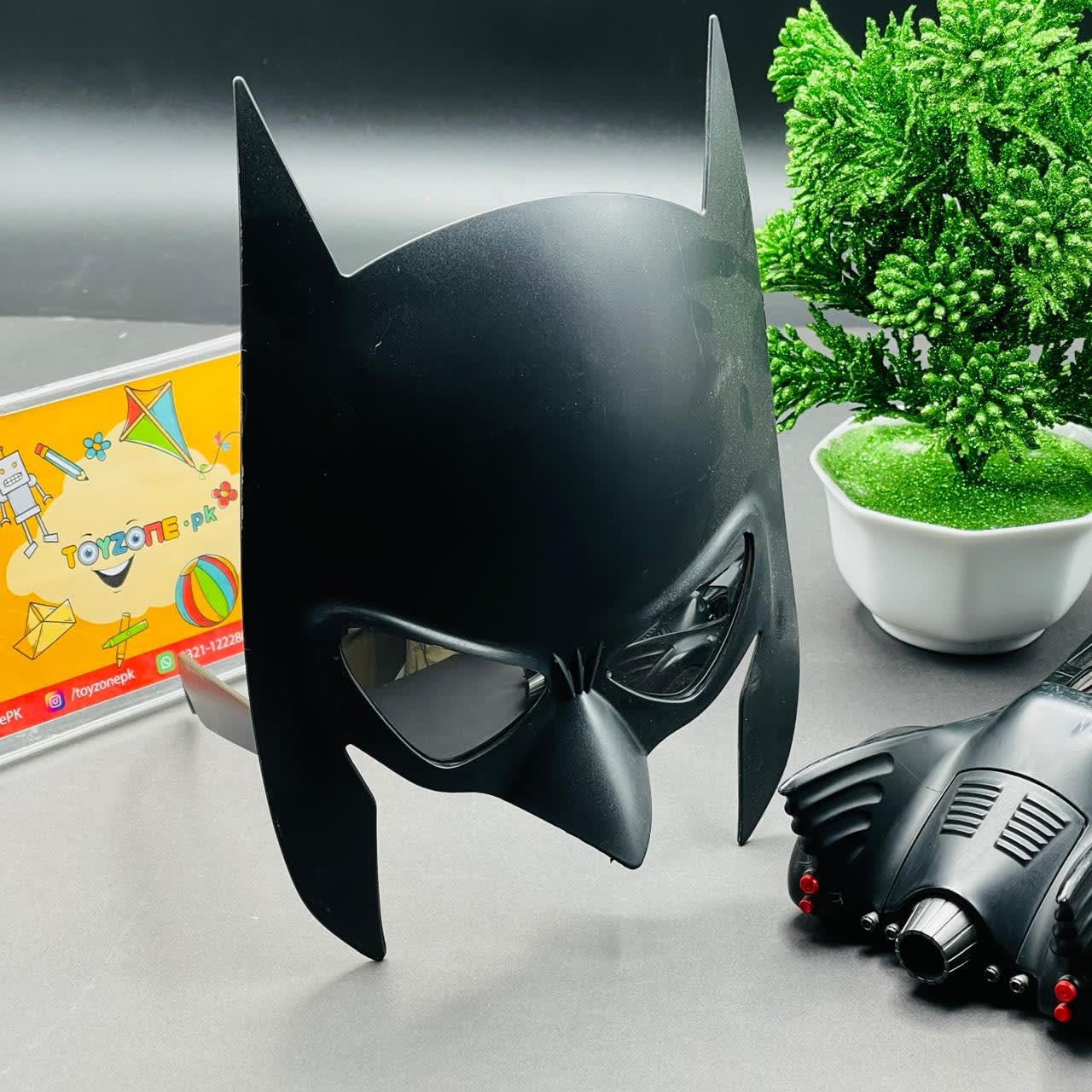 Batman Sunglasses for Kids – Superhero UV Protection Stylish Party & Costume Glasses | PapaToys alternate view