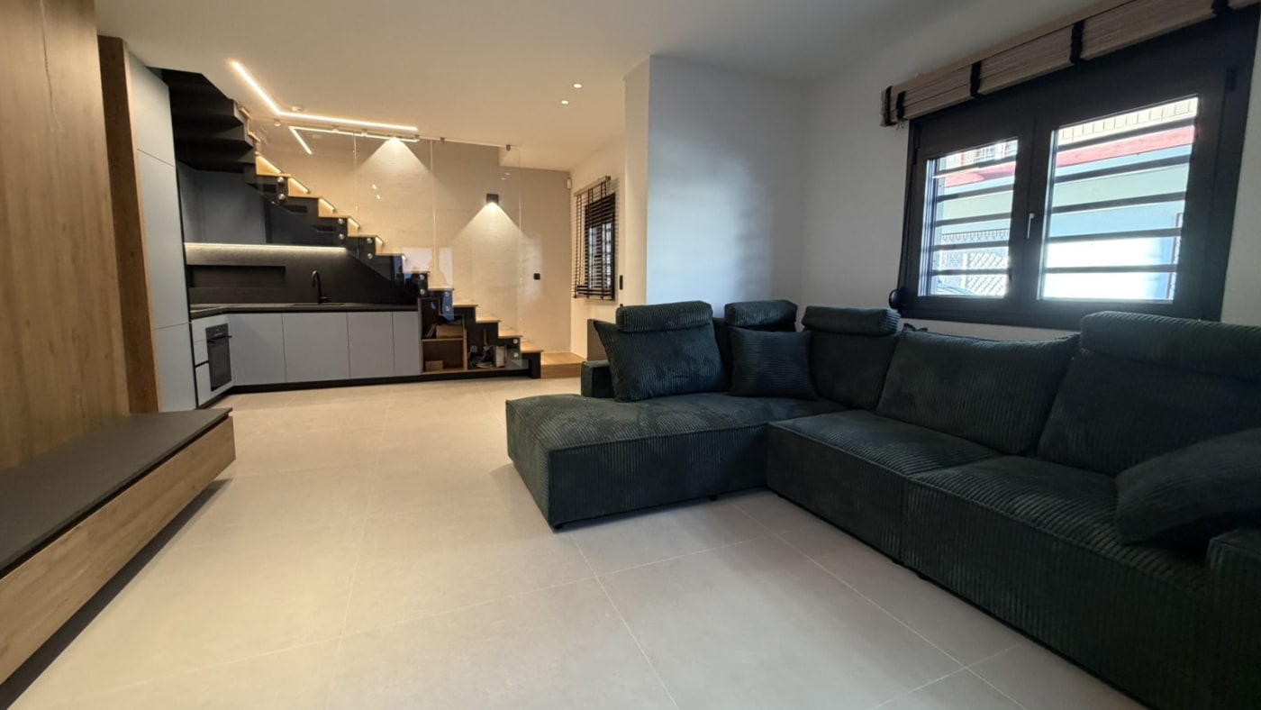 3-Bedroom Duplex in Evosmos