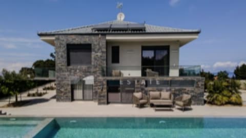 Havuzlu Lüks Villa Halkidiki 1