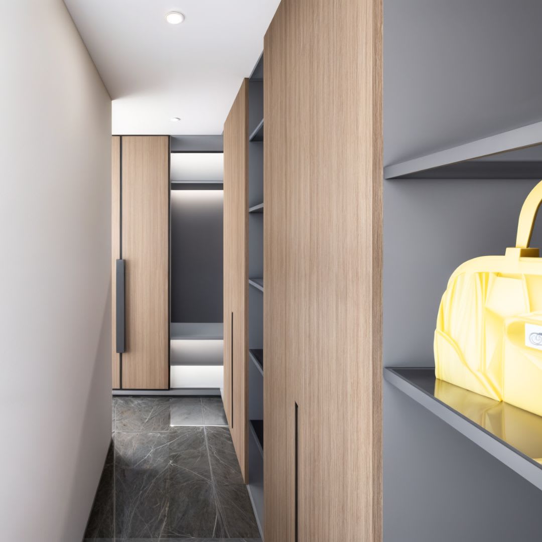Navarra - Walking Closet