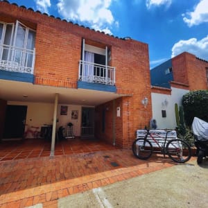 Condominio <b>Versalles</b>