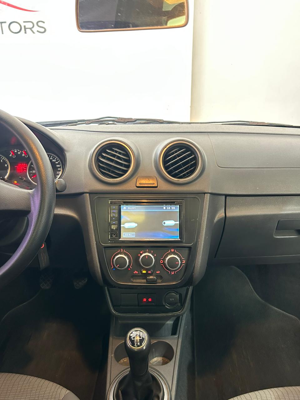 Miniatura 12