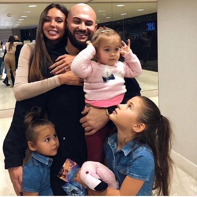 Оксана Самойлова и рэпер Джиган продают дом за 140 млн рублей