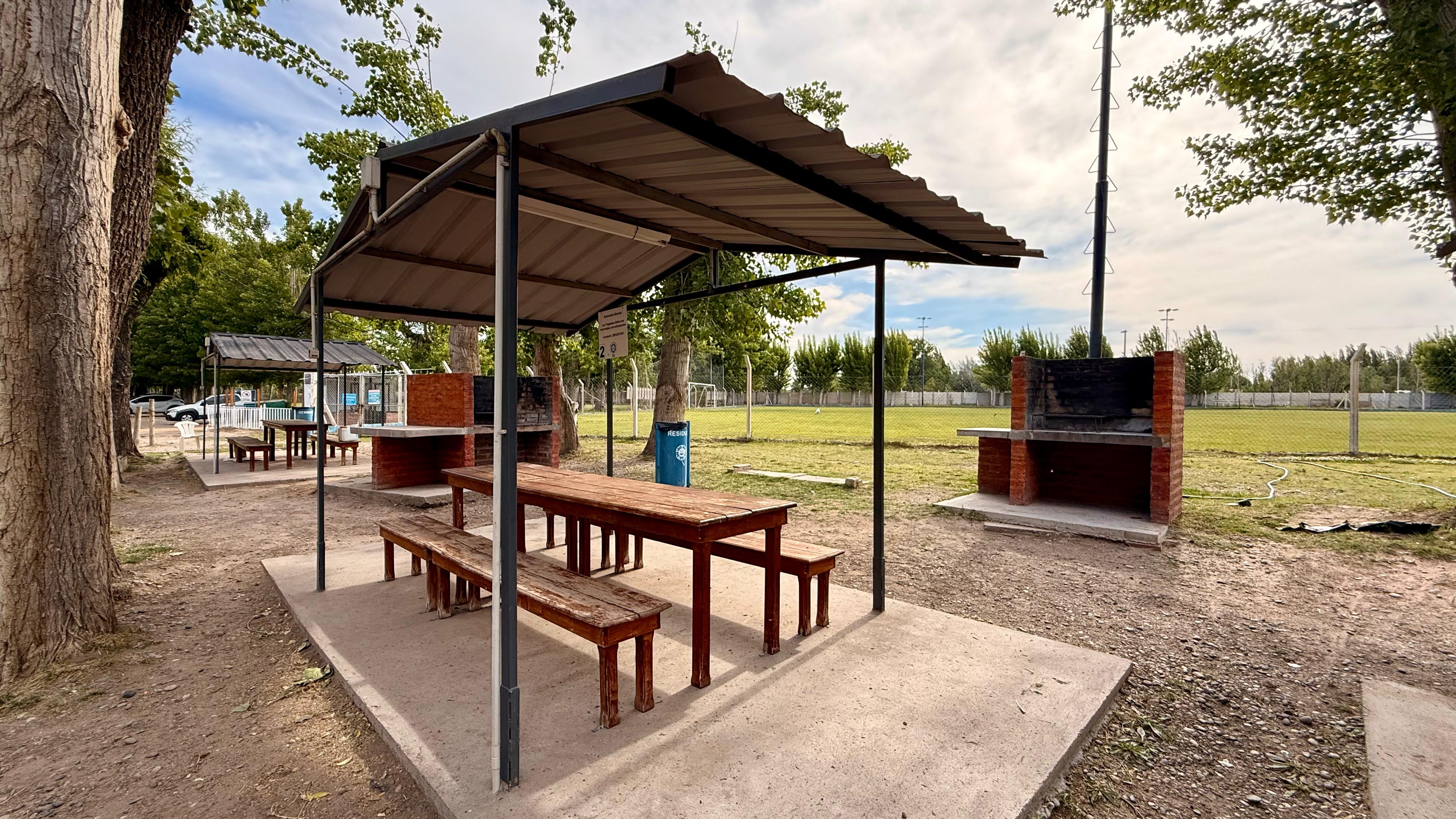 tinglado con parrilla