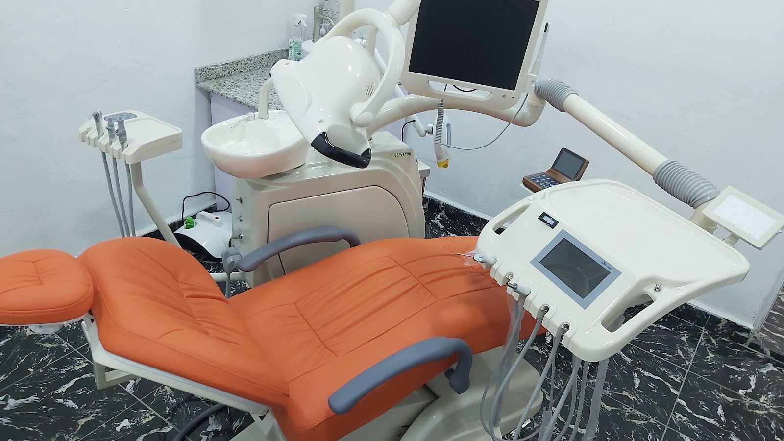 Neotrestle Dental clinic