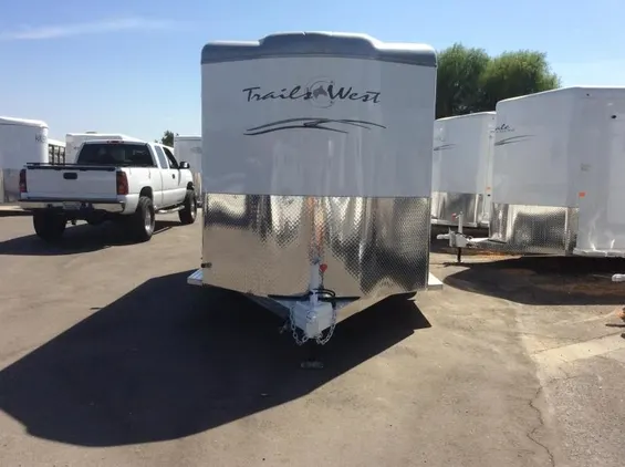 2021 Trails West Manufacturing CLASSIC II Horse Trailer
