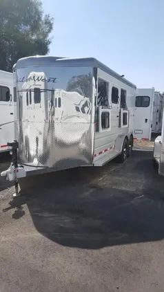 2021 Trails West SEIRRA II 3 Horse Trailer