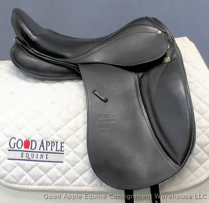 REDUCED Stübben Aramis N.T. Dressage Saddle (with Biomex Seat) 17ins / Wide – 4623-1