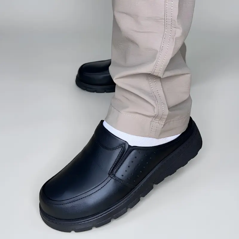 Sabot en cuir S26
