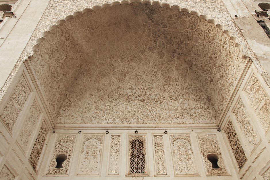 Detail of the white marble and black basalt facing on the Pari Bibi Mausoleum at Lalbagh Fort