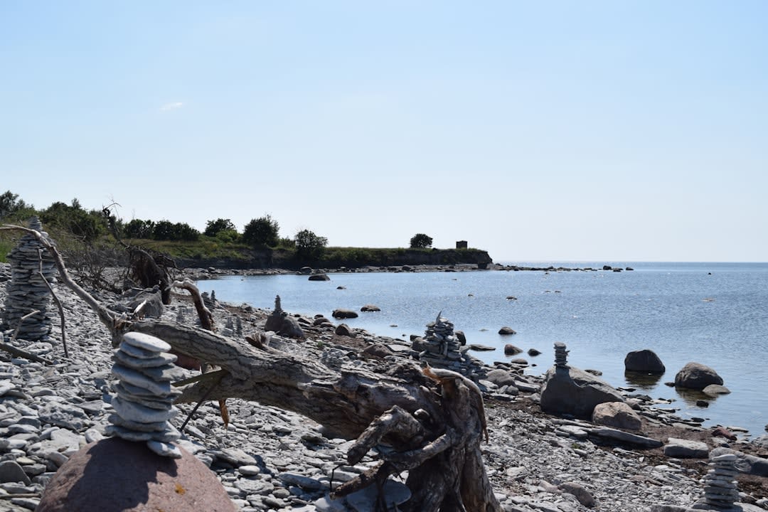 Baltic Sea waves breaking against the granite base of Jons Kapel