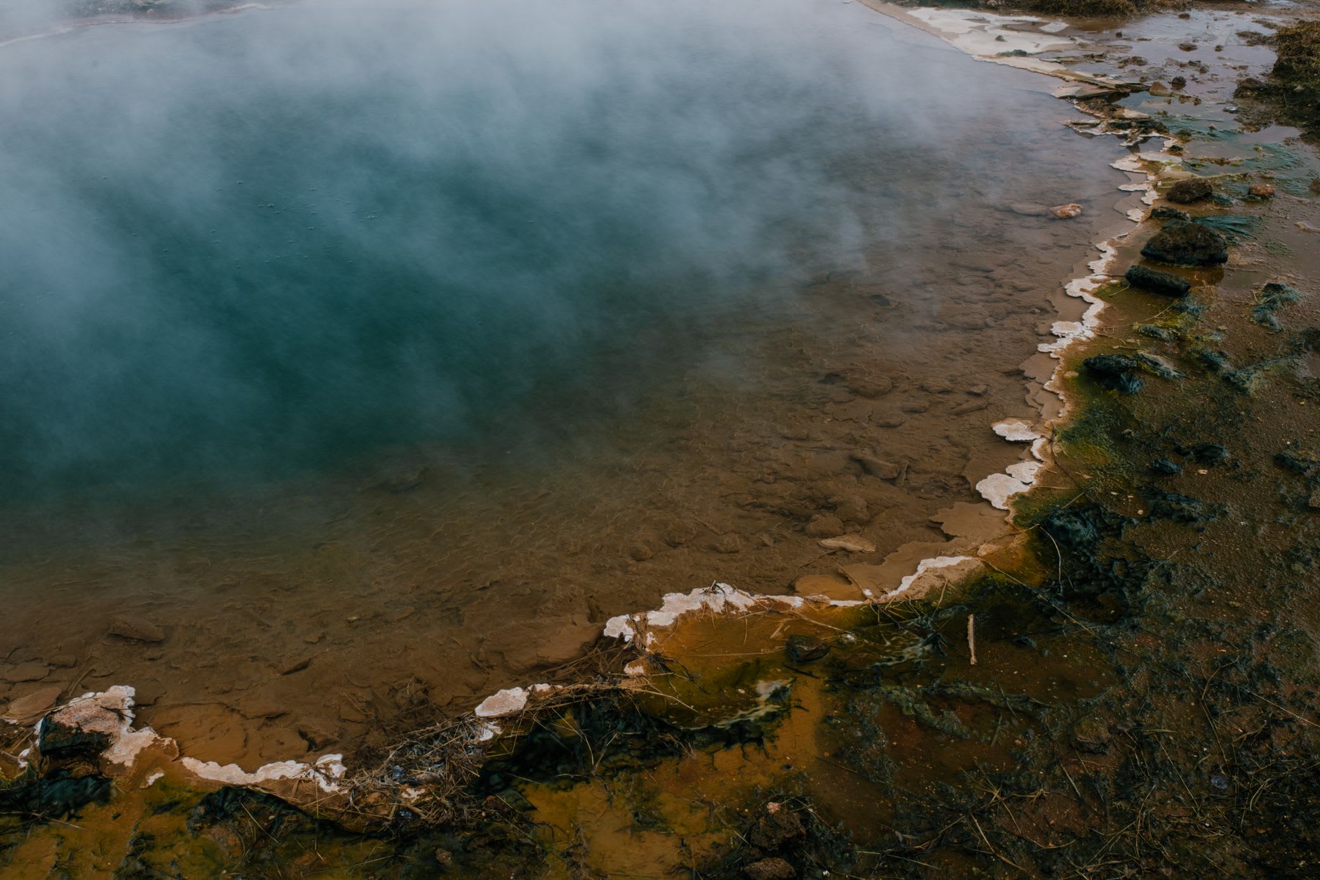 Sapareva Banya geyser steam