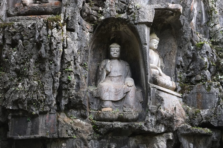 Buddhist carvings and temple architecture at Lingyin Temple