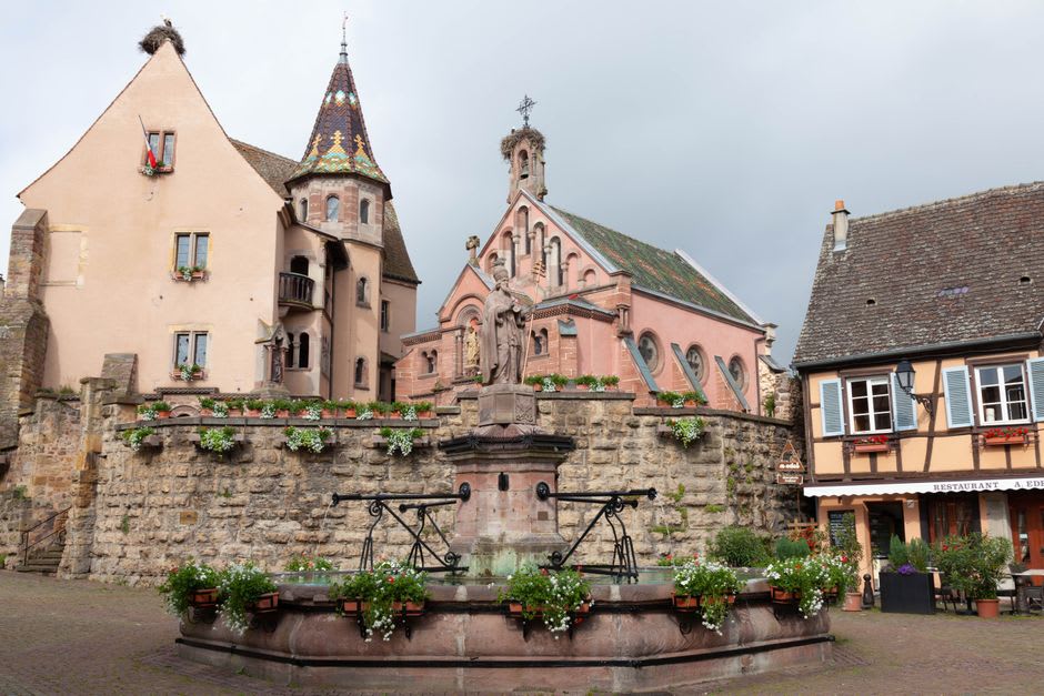 The octagonal medieval chapel in Eguisheim's central square where Pope Léon IX was born