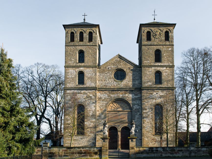 The Romanesque church of Sainte-Foy with its twin towers overlooking Sélestat's old market square