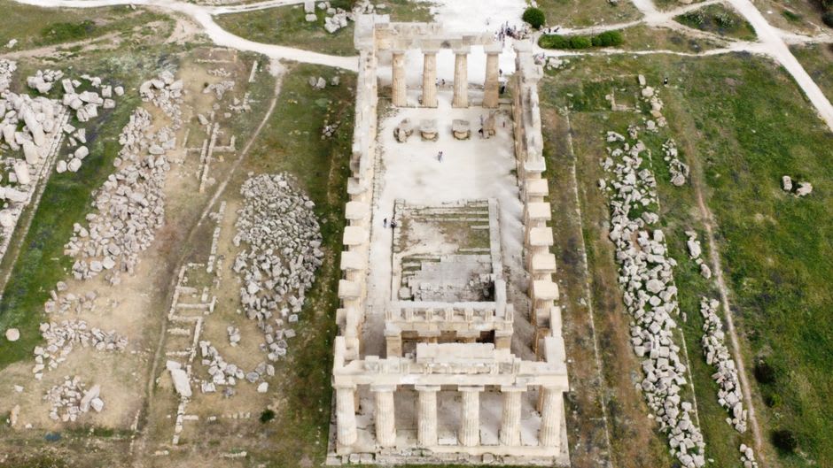 The main ceremonial plaza and temple platforms of Mixco Viejo seen from above, with no other visitors present