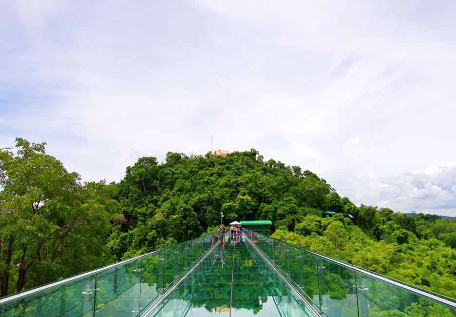 The bamboo skywalk platform at Mawlynnong overlooking the flat plains toward Bangladesh