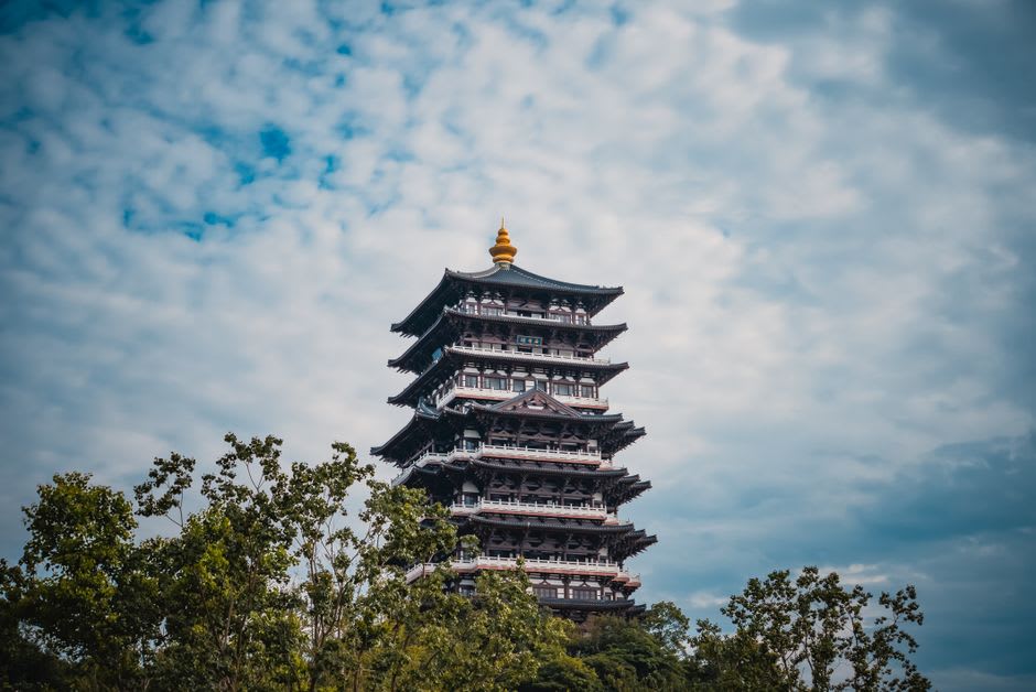 The seven-tier Pagoda of Rama VI seen from the temple courtyard below