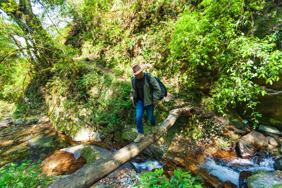 A river crossing on the trail through Loma Mountains National Park during the dry season