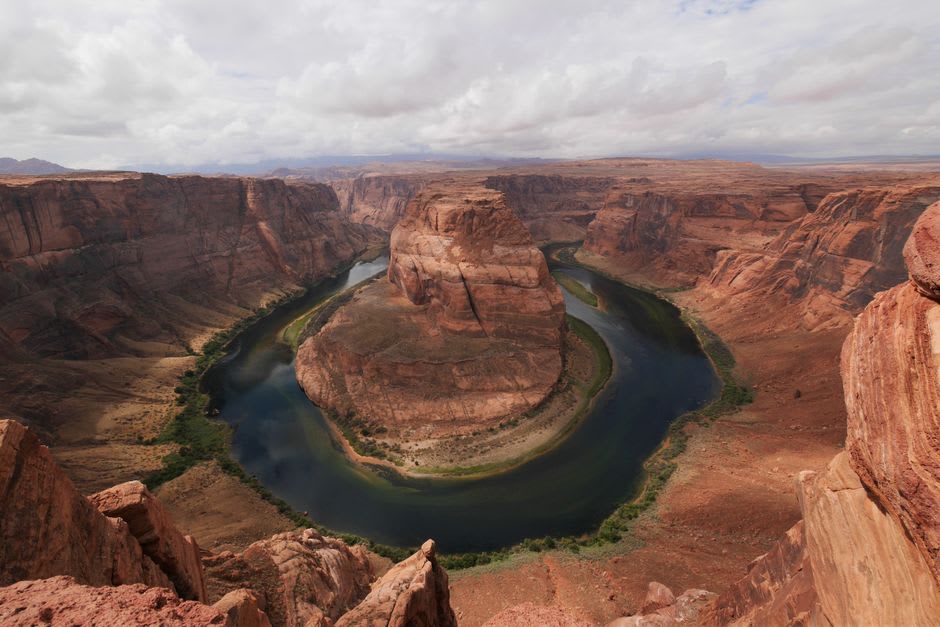 The dramatic overlook at Horseshoe Bend with the river a thousand feet below