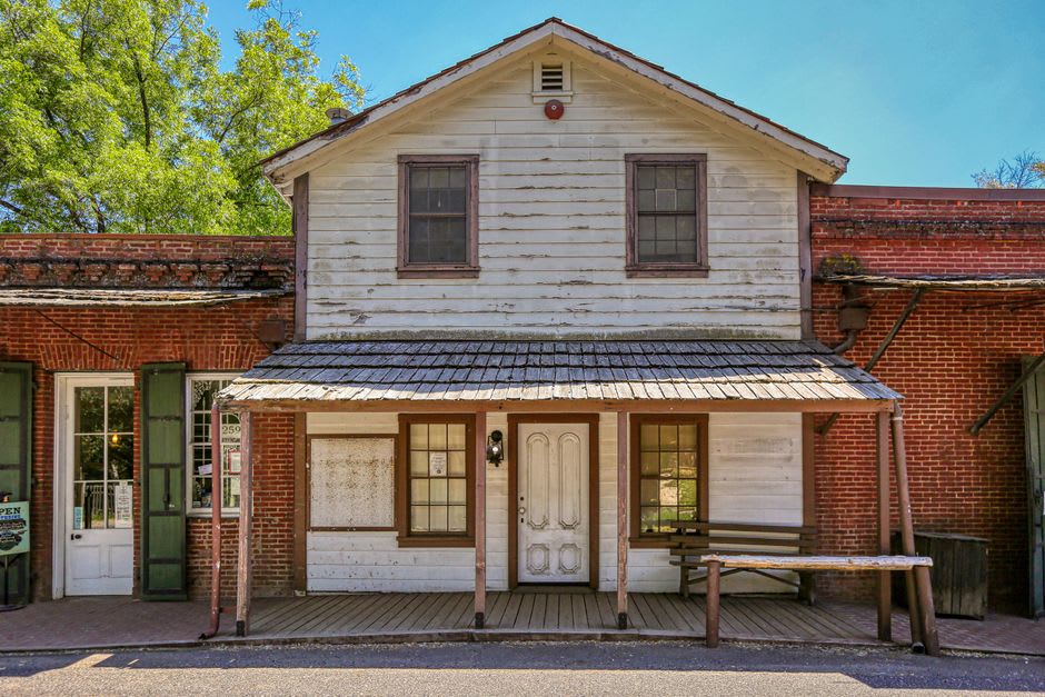 The preserved 1899 clapboard house of Senator George Norris in downtown McCook, Nebraska