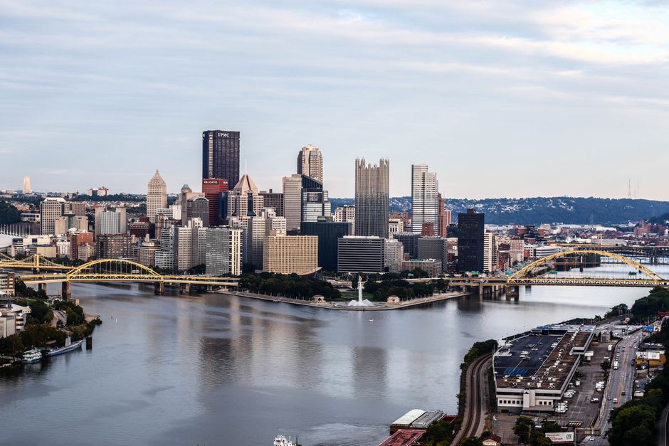 The wooden Duquesne Incline funicular climbing Mount Washington above the Pittsburgh rivers