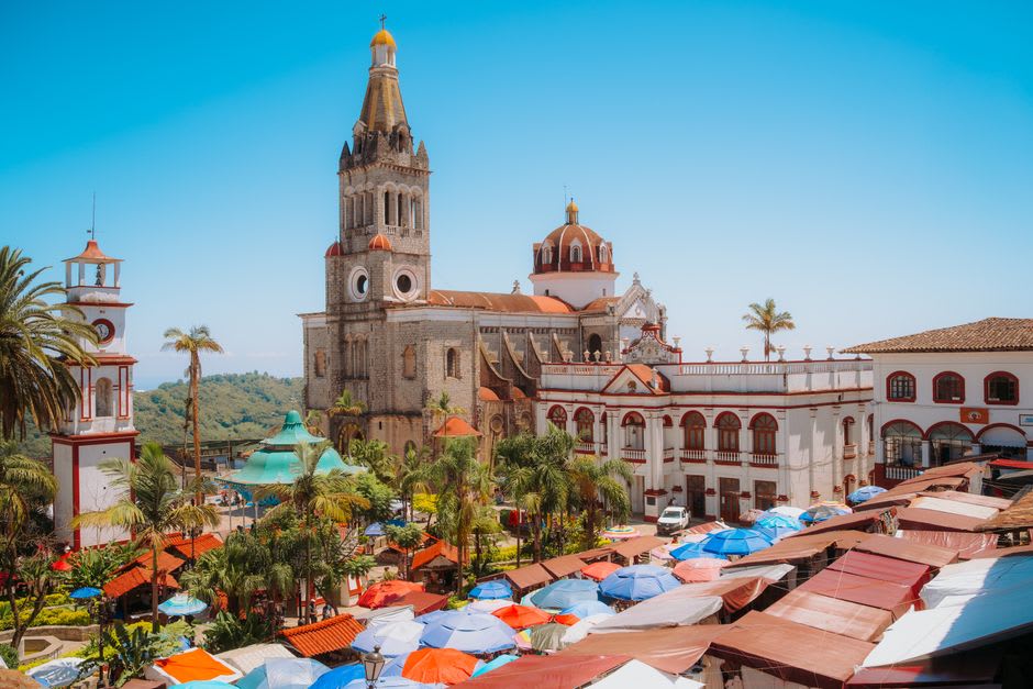 A fonda near the Santa Clara del Cobre market serving corundas and carnitas