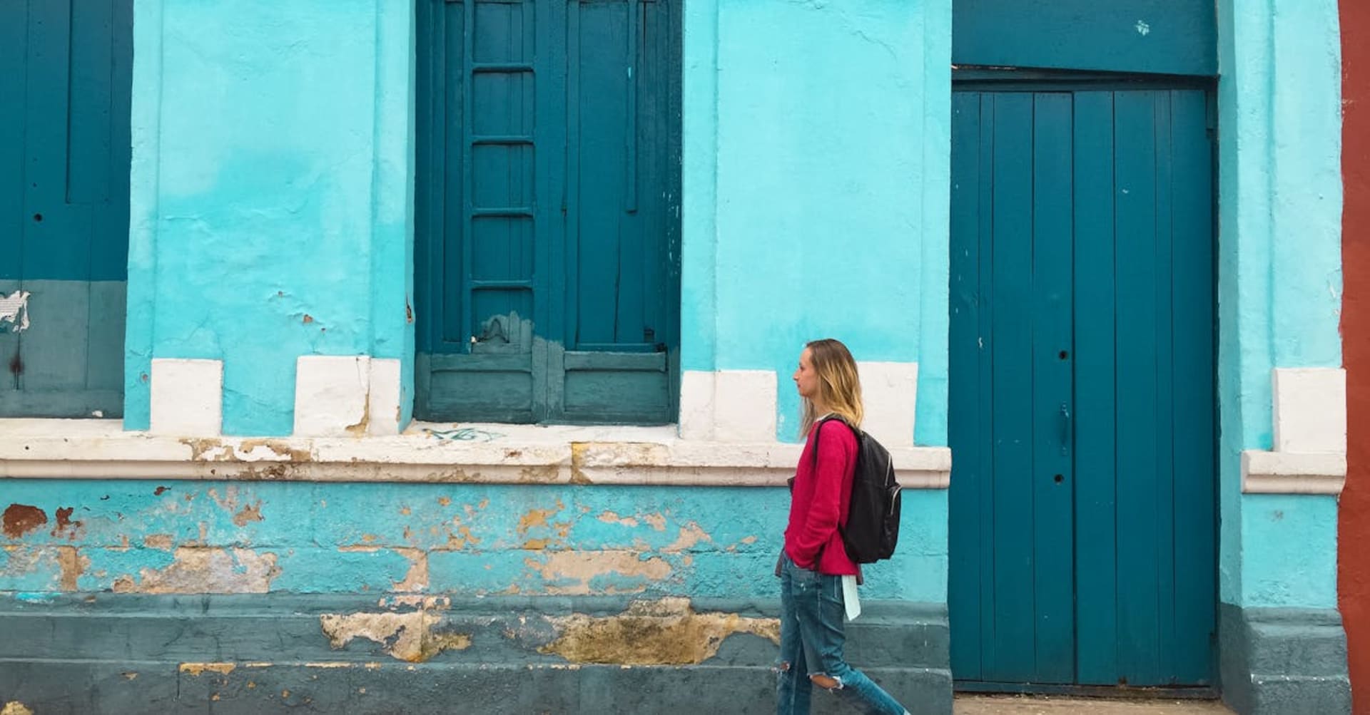 Dense Amazon rainforest canopy along the river near Leticia