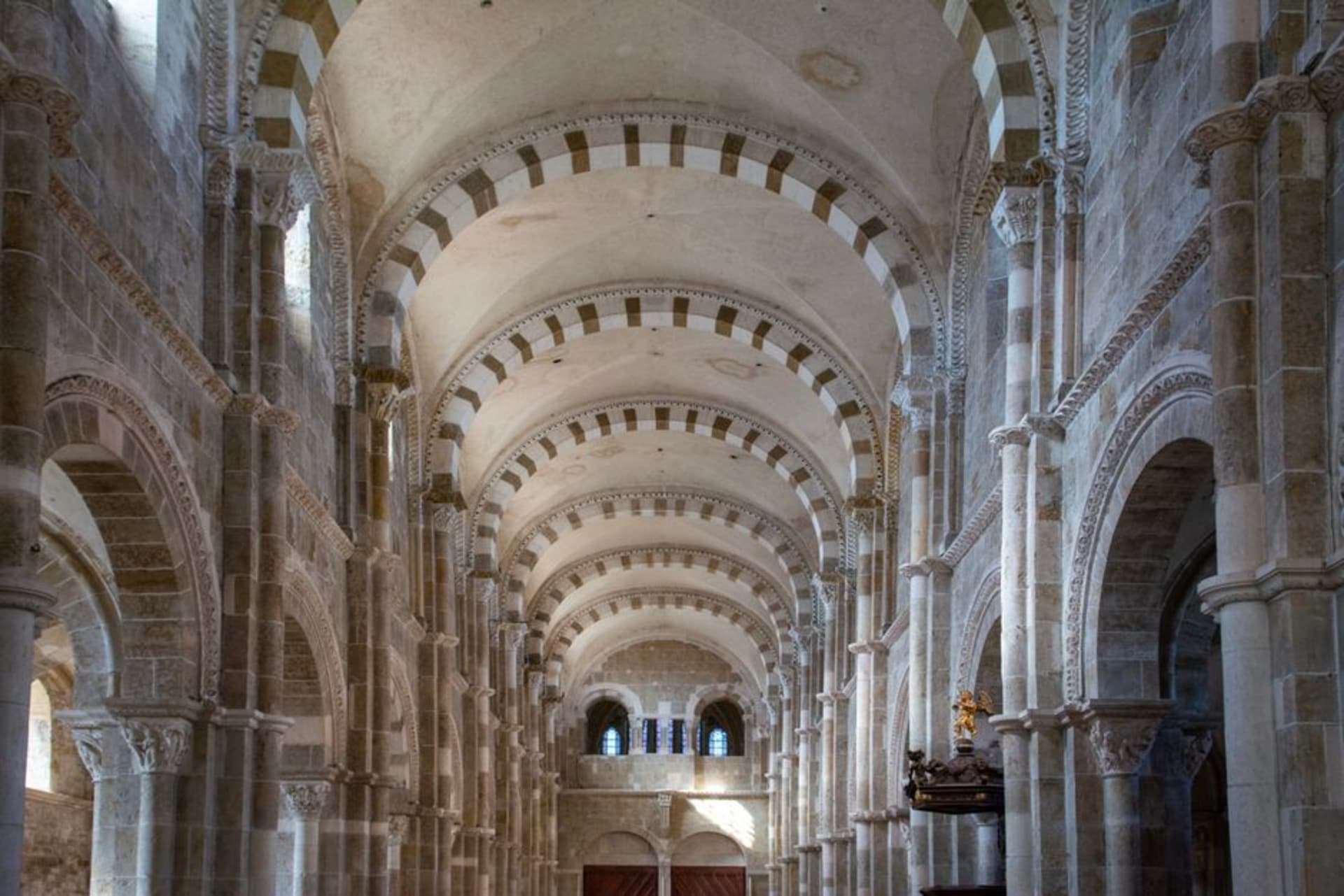 The Romanesque basilica of Vézelay crowning the hilltop village above the Burgundy countryside