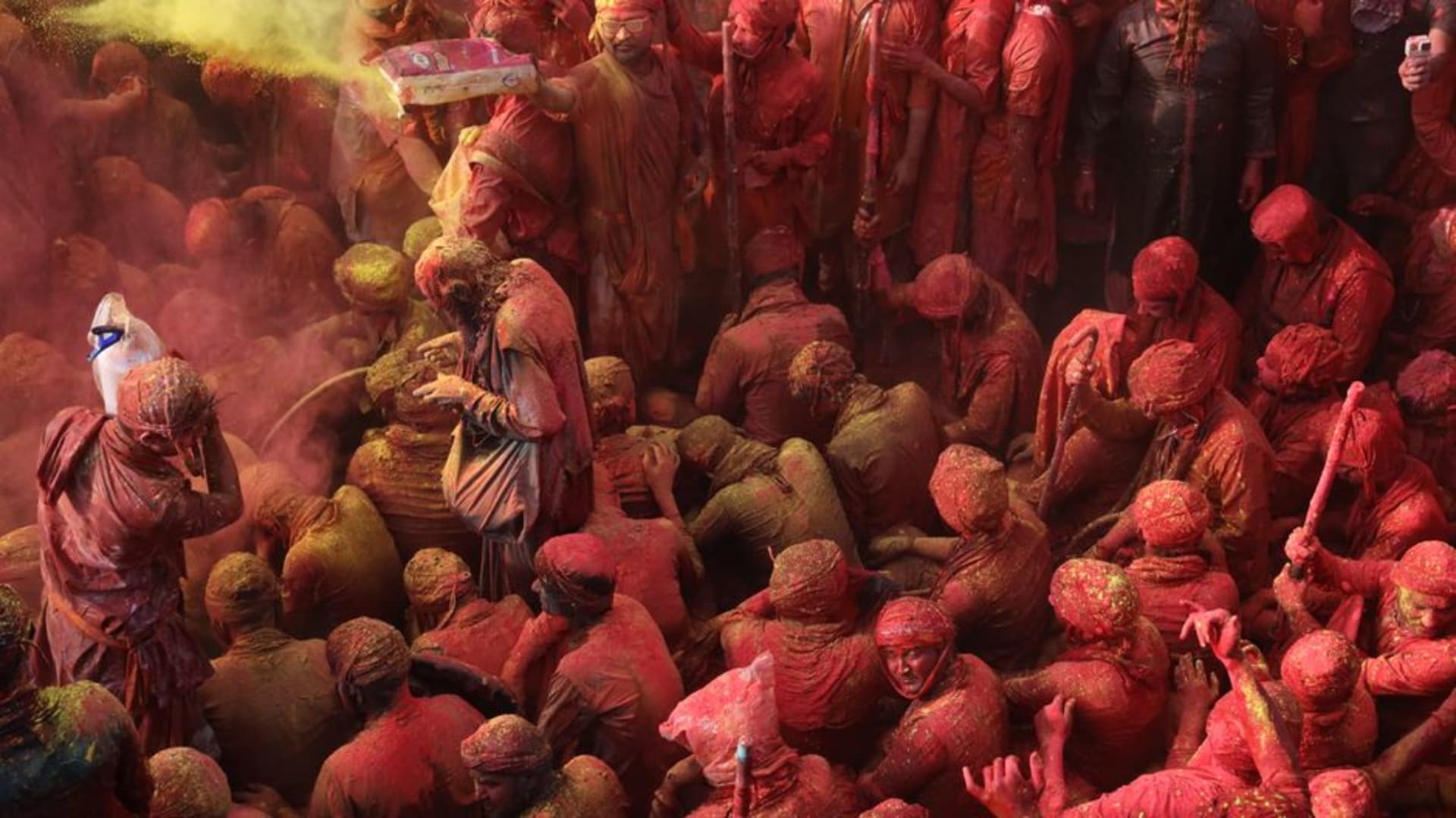 Devotees gathered outside Banke Bihari Temple in Vrindavan at dusk